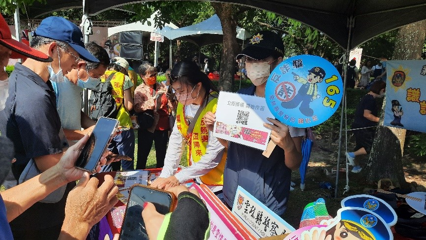 擺攤宣導反賄選
