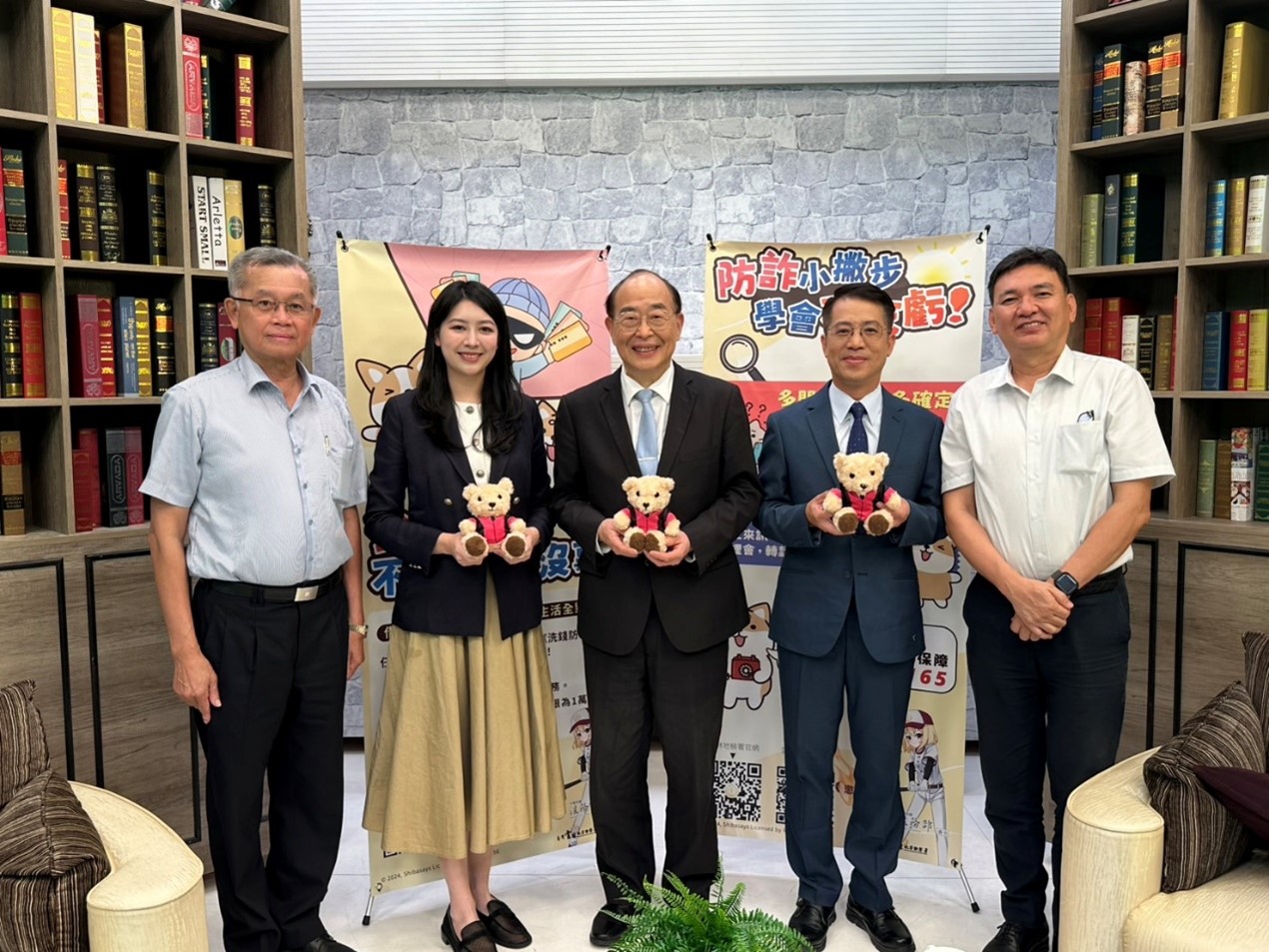 「跨出雲檢、走進螢光幕」大合照