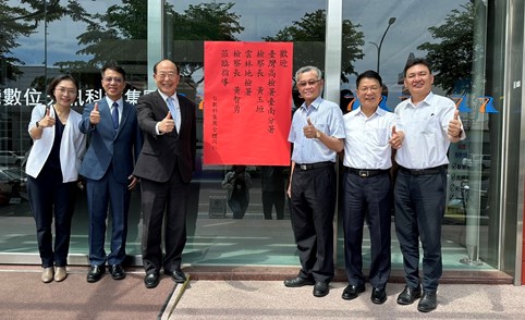 「跨出雲檢、走進螢光幕」大合照2